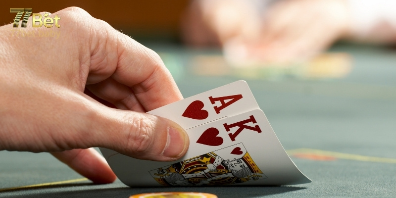 Luật Chơi Cơ Bản Của Poker 77Bet